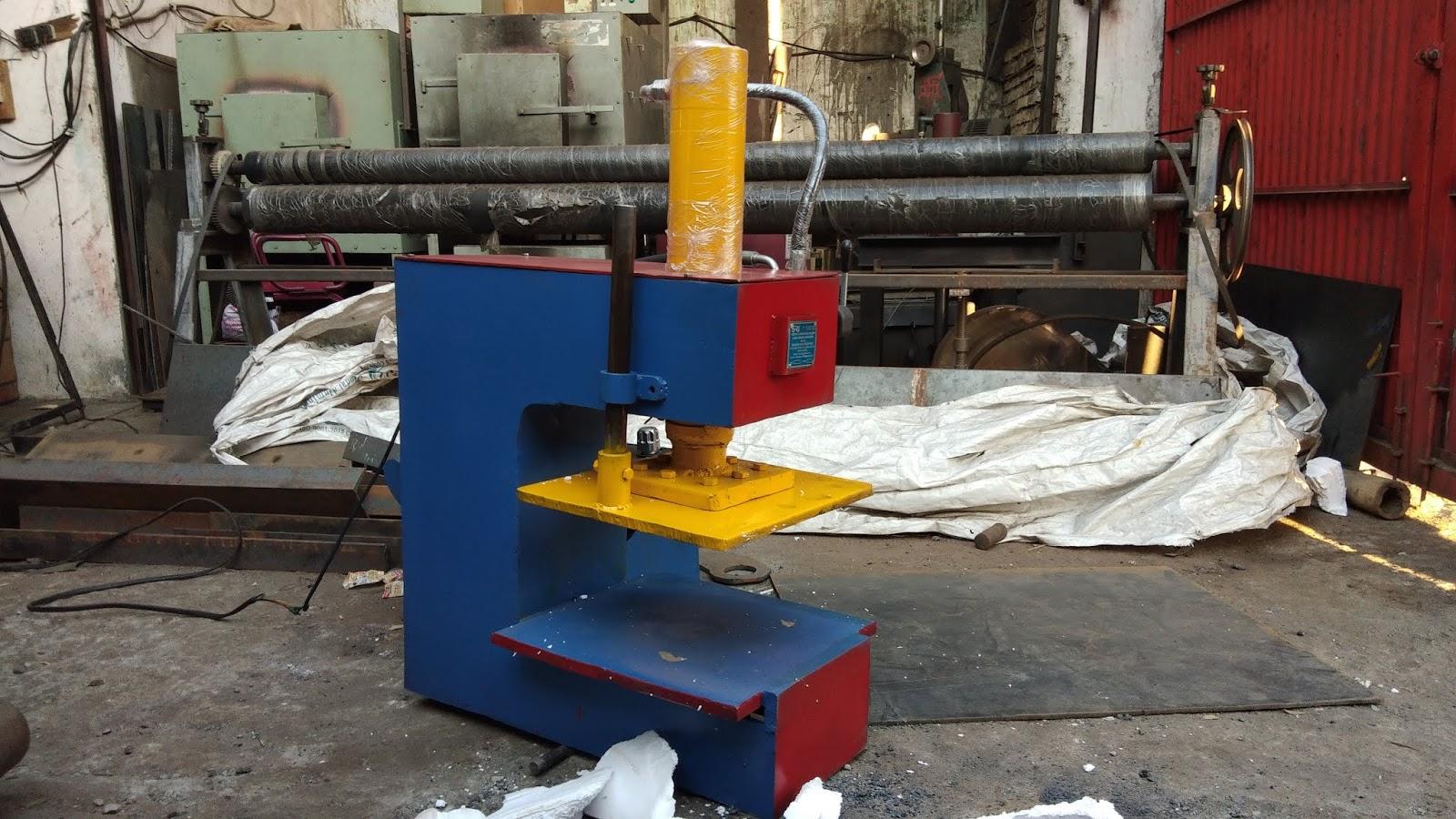 Máy ép thủy lực chữ H có ưu điểm và nhược điểm gì 4