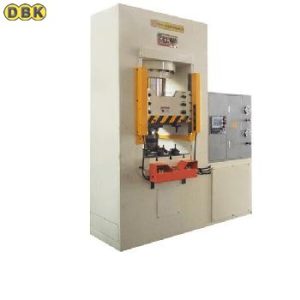 Máy ép tấm thuỷ lực YIHUI